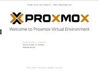 Installazione Proxmox VE 8: boot screen